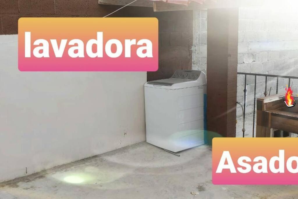 Departamento 2 Camas Matrimoniales K, Wifi, Aire Acondicionado, Estacionamiento Cruzando Calle Ciudad Valles Exterior foto